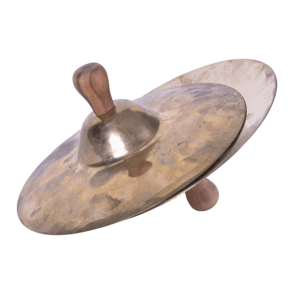 Bekkens - worden ook wel cimbaal genoemd. Ze zijn cruciaal in muziek voor ritme, accenten, dynamiek en textuur.